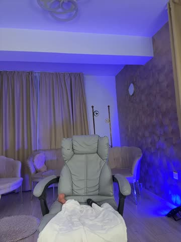 NicollePink Приват Записи 2026-10-24