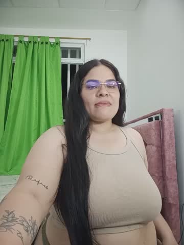 NinaFuentes2X Приват Записи 2026-10-25