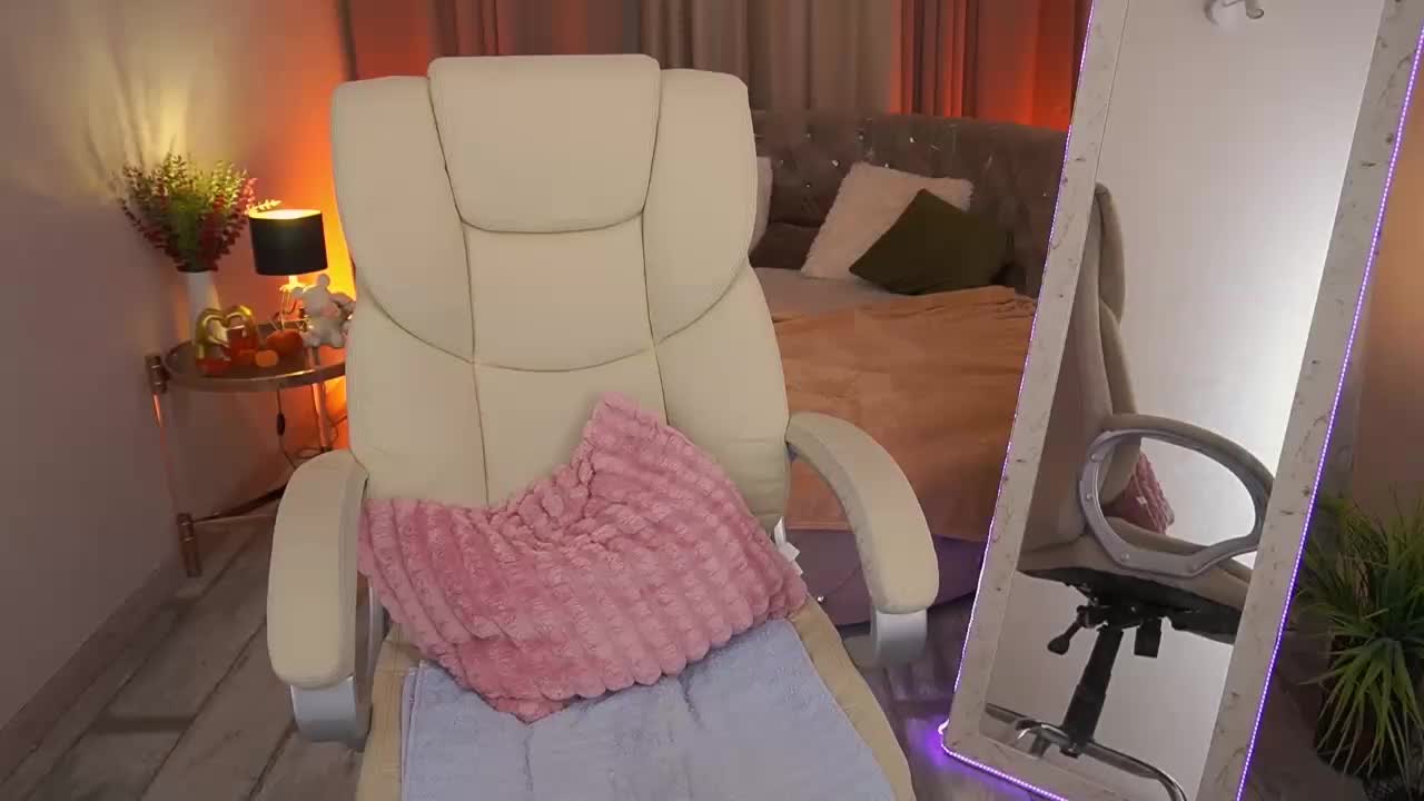 CozyMell Приват Записи 2026-10-26