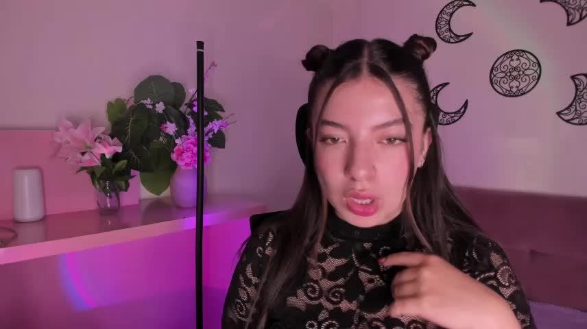 Sara_Deen Приват Записи 2026-10-28