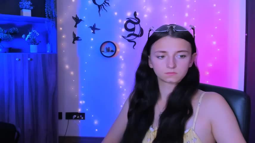 caroline_honeyy Приват Записи 2026-10-28