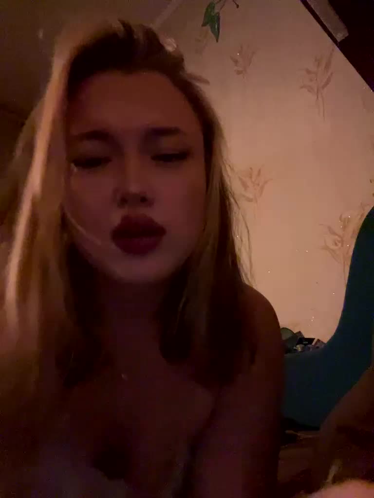 lyalyavivi Приват Записи 2026-10-29